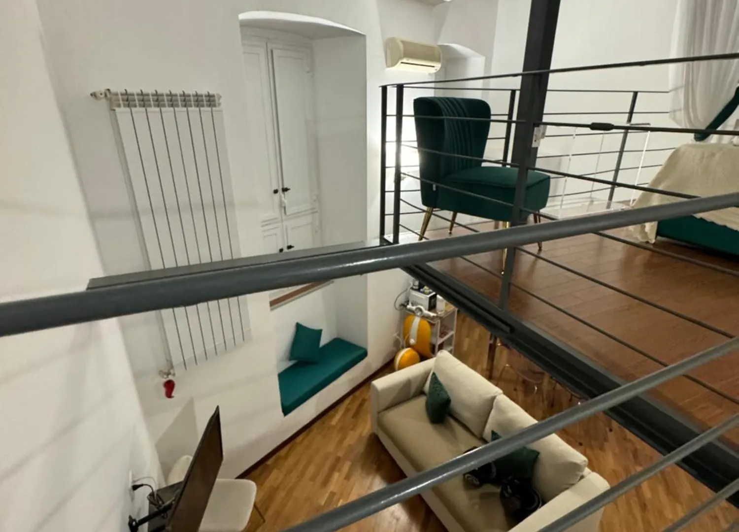 La Maison Toledo Naples Guest house